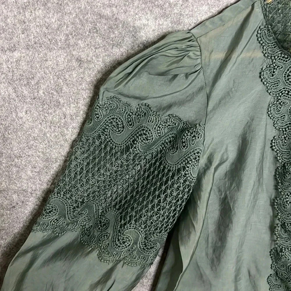 L'Atiste By Amy green Lace Inset Blouse size 1x - Picture 4 of 11